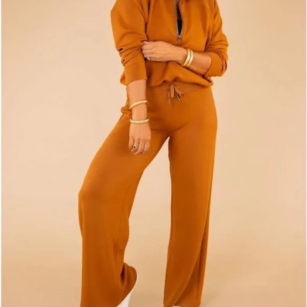 Spanx Air Essentials (top & Bottom) Wide Leg Pants and Matching 1/2 zip Top